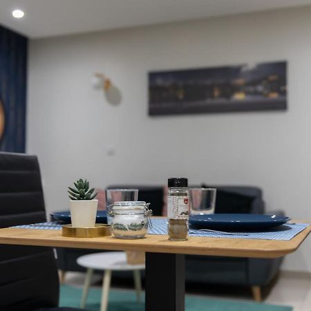 Elegant Et Tres Spacieux, Mon Studio Vous Seduira! Μετς Εξωτερικό φωτογραφία