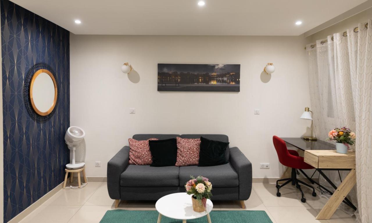 Elegant Et Tres Spacieux, Mon Studio Vous Seduira! Μετς Εξωτερικό φωτογραφία